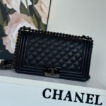 CHANEL BOY 25S 25 CM IN BLACK LAMBSKIN - Image 10