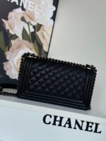 CHANEL BOY 25S 25 CM IN BLACK LAMBSKIN - Image 6
