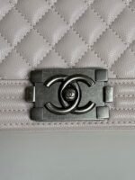 BOY BAG MEDIUM 25 IN PINK NUDE CALFSKIN - Image 7