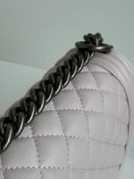 BOY BAG MEDIUM 25 IN PINK NUDE CALFSKIN - Image 17