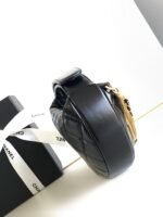 CC 16 MINI POUCH IN BLACK GRAINED CALFSKIN AND GOLD METAL - Image 9