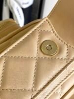 CHANEL 25S CAMERA BAG 23 IN BEIGE LAMBSKIN WITH GOLD HARDWARE - Image 15
