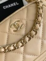 CHANEL 25S CAMERA BAG 23 IN BEIGE LAMBSKIN WITH GOLD HARDWARE - Image 8