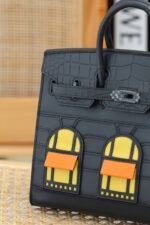 BIRKIN FAUBOURG TOUCH 20 IN BLACK CALFSKIN WITH SILVER HARDWARE - Image 6
