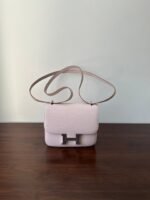 CONSTANCE 18 LIGHT PINK CHEVRE SILVER HARDWARE - Image 12