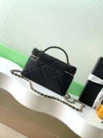 CHANEL 25S VANITY BAG 19.5 CM IN BLACK LAMBSKIN - Image 3
