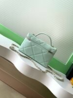 CHANEL 25S VANITY BAG 19.5 CM IN MINT GREEN LAMBSKIN - Image 13