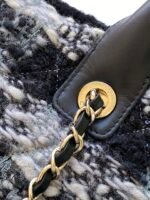 CHANEL 25S SHOPPING BAG 34 IN BLACK MIX GREY TWEED - Image 7