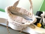CHANEL 25S BOW BAG 38 IN CREAM WHITE TWEED WITH GOLD HARDWARE - Image 8