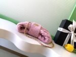 CHANEL 25S BOW BAG 26 IN PINK TWEED WITH GOLD HARDWARE - Image 16