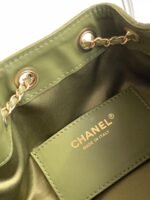 CHANEL 25S HOBO BAG 22 IN MOSS GREEN SUEDE WITH GOLD HARDWARE - Image 9