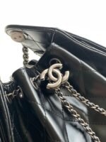 CHANEL 26S HOBO BAG 22 IN BLACK CALFSKIN - Image 15