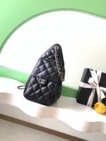 CHANEL 26S HOBO BAG 30 IN BLACK CALFSKIN - Image 12