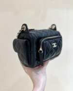 CHANEL CAMERA BAG 23 IN CONGO BLACK SHINY CALFSKIN - Image 12