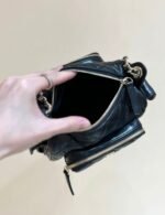 CHANEL CAMERA BAG 23 IN CONGO BLACK SHINY CALFSKIN - Image 6