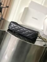 CHANEL 25S CLUTCH WITH CHAIN 20 CM IN BLACK LAMBSKIN WITH GOLD HARDWARE - Image 13