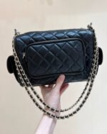 CHANEL CAMERA BAG 24 IN CONGO BLACK SHINY CALFSKIN GOLD CHAIN - Image 11