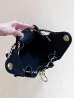 CC 25 HANDBAG 30 IN BLACK SUEDE GOLD HARDWARE - Image 9