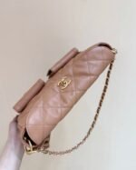 CHANEL 25S HIPPIE HOBO POSTMAN BAG 30 IN WARM TAUPE CALFSKIN GOLD HARDWARE - Image 5