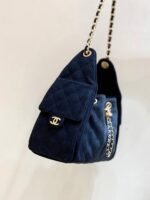 CC 25 HANDBAG 30 IN DARK BLUE DENIM GOLD HARDWARE - Image 7