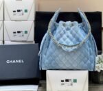 CC 25 HANDBAG 40 IN BLUE DENIM GOLD HARDWARE - Image 15