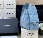 CC 25 HANDBAG 40 IN BLUE DENIM GOLD HARDWARE - Image 13