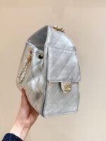CC 25 HANDBAG IN SILVER-TONE 30 GRAINED CALFSKIN GOLD HARDWARE - Image 14