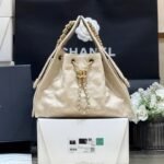 CC 25 HANDBAG IN CREAM 30 GRAINED CALFSKIN GOLD HARDWARE - Image 10