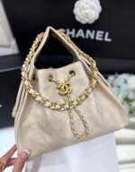 CC 25 HANDBAG IN CREAM 30 GRAINED CALFSKIN GOLD HARDWARE - Image 3