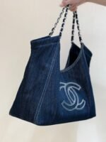 CHANEL 25S VINTEGA DENIM TOTE BAG 48 IN BLUE DENIM SILVER HARDWARE - Image 14