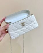 STRASS VANITY QUILTED CASE 19 IN WHITE CALFSKIN WITH GOLD METALLIC - Image 5