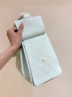 CHANEL 25S HANDBAG IN PALE CYAN 40 GRAINED CALFSKIN GOLD HARDWARE - Image 13