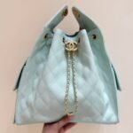 CHANEL 25S HANDBAG IN PALE CYAN 40 GRAINED CALFSKIN GOLD HARDWARE - Image 10