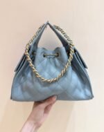 CHANEL 25S HANDBAG IN LIGHT BLUE 30 GRAINED CALFSKIN GOLD HARDWARE - Image 11