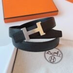 MINI H BELT BUCKLE & REVERSIBLE BLACK LEATHER STRAP 24 MM SILVER HARDWARE - Image 2