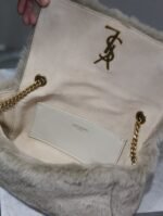 KATE SMALL BAG 22 IN ECRU BEIGE RABBIT FUR GOLD CHAIN - Image 5