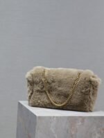 KATE SMALL BAG 22 IN ECRU BEIGE RABBIT FUR GOLD CHAIN - Image 18