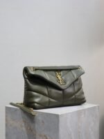 YSL 25S LOULOU PUFFER MM 29 IN DARK OLIVE CALFSKIN GOLD HARDWRE - Image 4