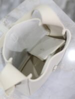 YSL 25S LE 5 À 7 BAG 16 IN BLANC VINTAGE GRAINED CALFSKIN GOLD HARDWRE - Image 14