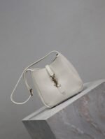 YSL 25S LE 5 À 7 BAG 16 IN BLANC VINTAGE GRAINED CALFSKIN GOLD HARDWARE - Image 8