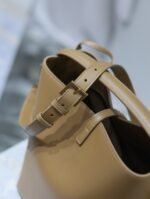 YSL 25S LE 5 À 7 BAG 26 IN BROWN CALFSKIN GOLD HARDWARE - Image 6