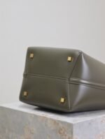 YSL 25S LE 5 À 7 BUCKET 26 IN DARK OLIVE CALFSKIN GOLD HARDWARE - Image 9