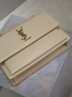 YSL 25S SUNSET MM 25 IN NUDE CALFSKIN GOLD HARDWRE - Image 17