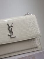 YSL 25S SUNSET MEDIUM 22 IN IVORY CROCODILE-EMBOSSED SHINY CALFSKIN SILVER HARDWRE - Image 3