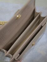 YSL 25S SUNSET MEDIUM 22 IN NUDE CROCODILE-EMBOSSED SHINY CALFSKIN GOLD HARDWARE - Image 4