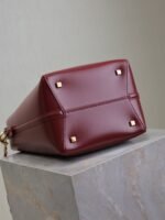 YSL 25S LE 5 À 7 BUCKET 26 IN DARK BURGUNDY CALFSKIN GOLD HARDWRE - Image 9