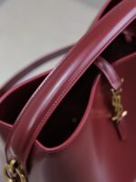 YSL 25S LE 5 À 7 BUCKET 26 IN DARK BURGUNDY CALFSKIN GOLD HARDWRE - Image 6