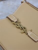 LE 5 À 7 PHONE BAG 18 IN CIDER BROWN CALFSKIN - Image 5