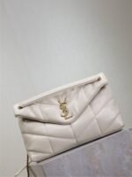 YSL 25S LOULOU PUFFER GM 35 IN BLANC VINTAGE CALFSKIN GOLD HARDWRE - Image 17