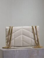 YSL 25S LOULOU PUFFER MINI 23 IN BLANC VINTAGE CALFSKIN GOLD HARDWARE - Image 2